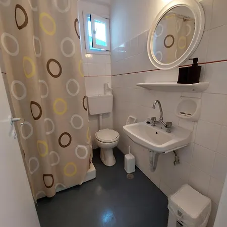 Koukos Gasthuis Agia Theodoti